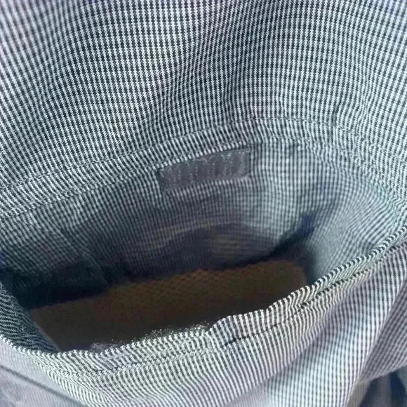 Eddie Bauer Mens blue button down shirt‎ size L, adjustable sleeves, casual - Picture 6 of 8